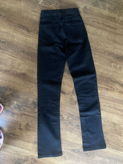 Jeansy czarne  Stadivarius  rozm. 32