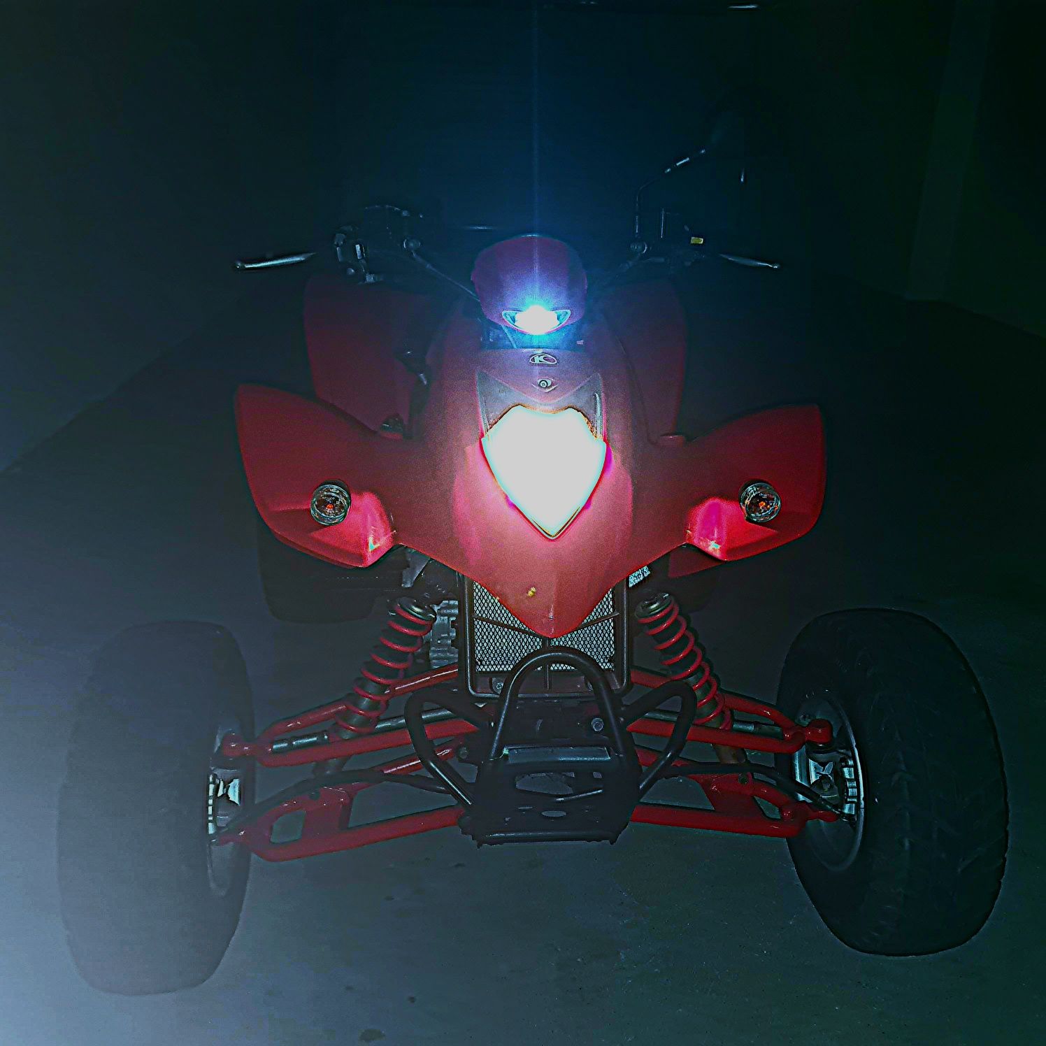 Moto 4 250cc automatica disponivel para venda em Agosto