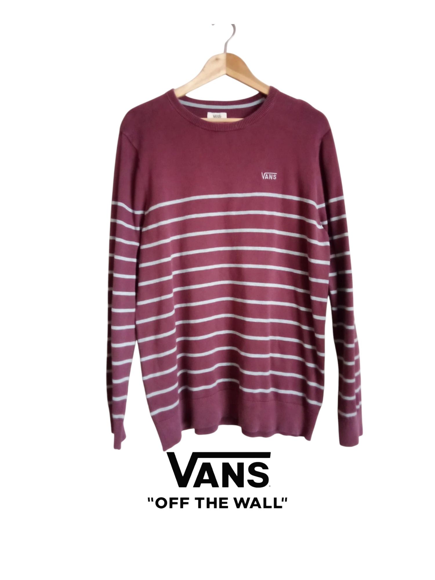 Bordowy sweterek marki Vans