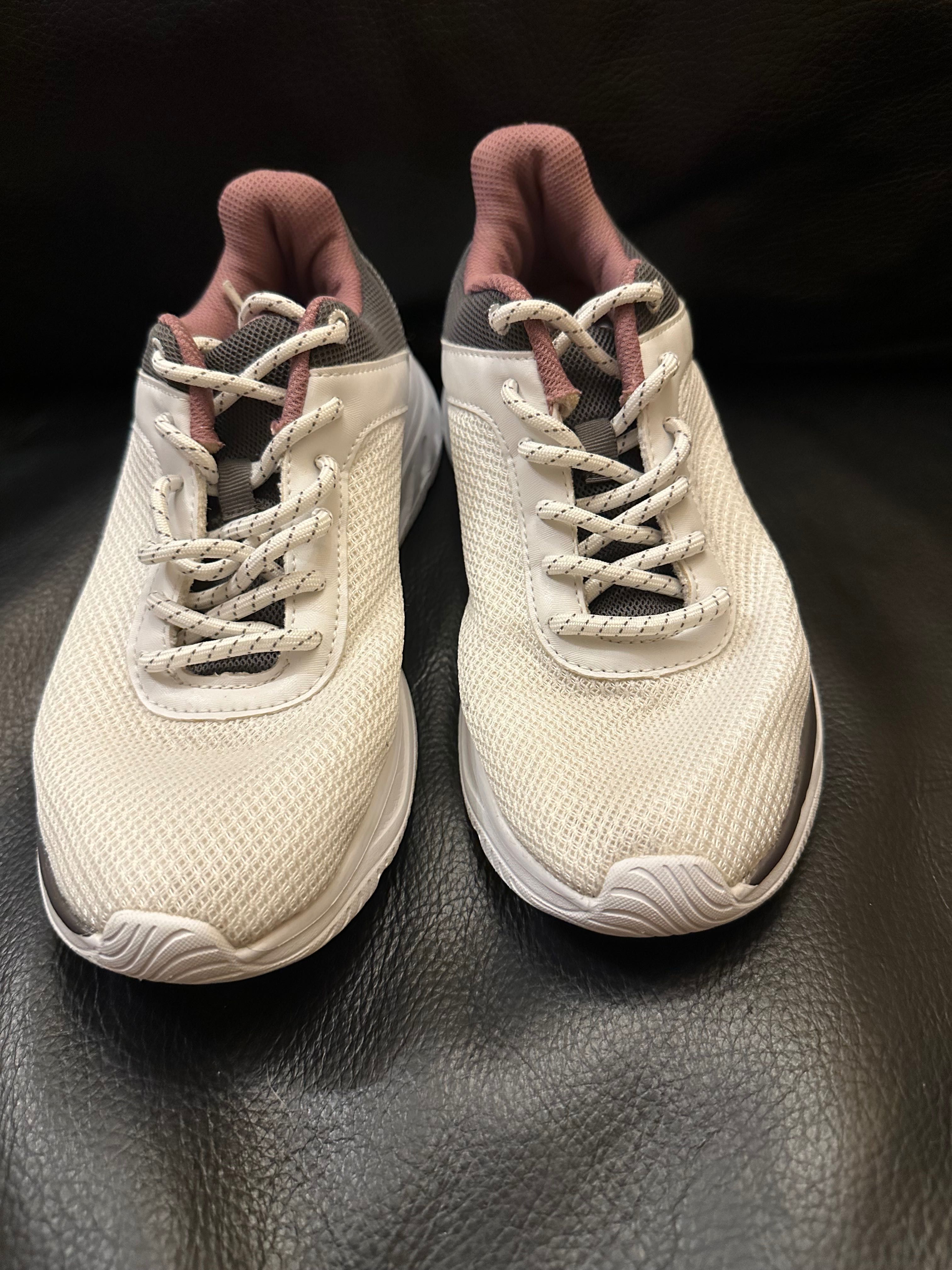 Buty sportowe Vty stan bdb r. 38 adidasy
