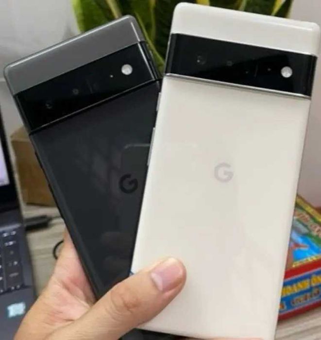 Google Pixel 6 PRO 256GB Stormy black/Cloudy white/Sorta sunny