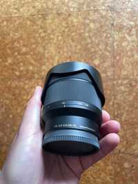 Sony 28-70mm F3.5-5.6