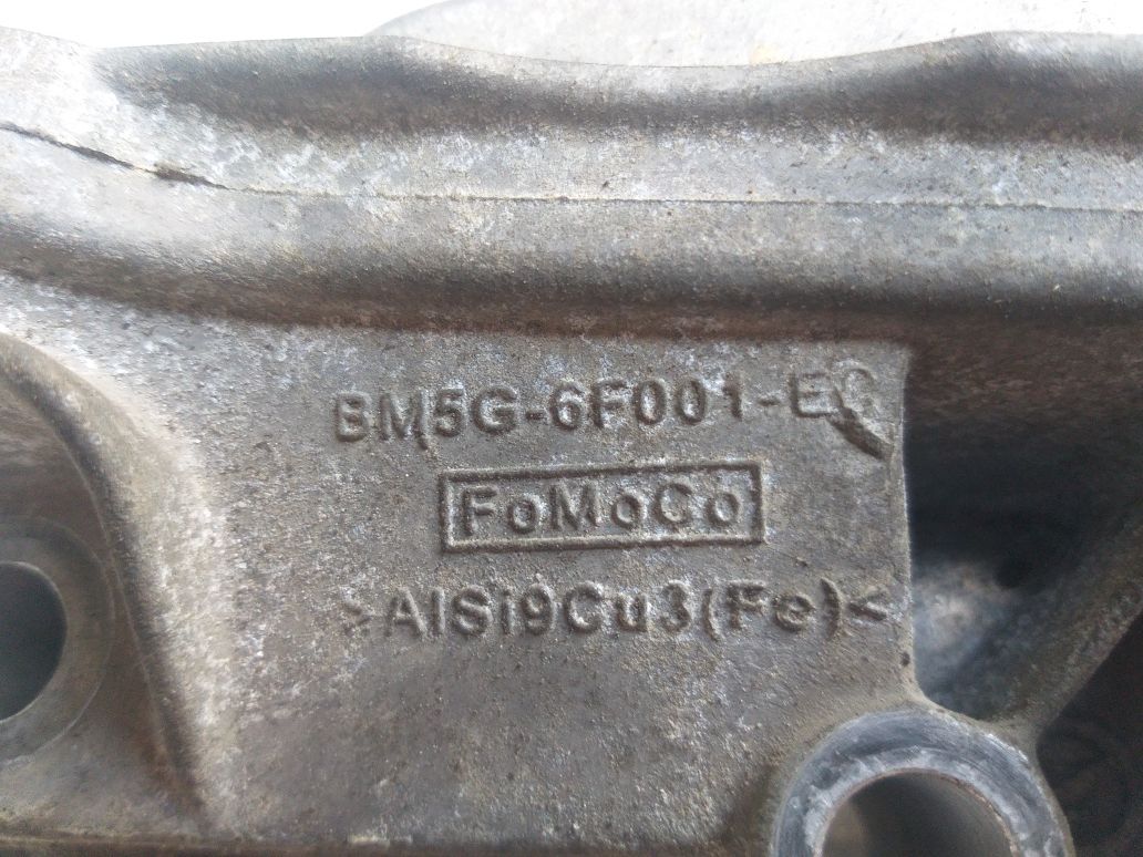 Кронштейн подушки двигателя Ford 1.5 / 1.6 EcoBoost bm5g-6f001-ec