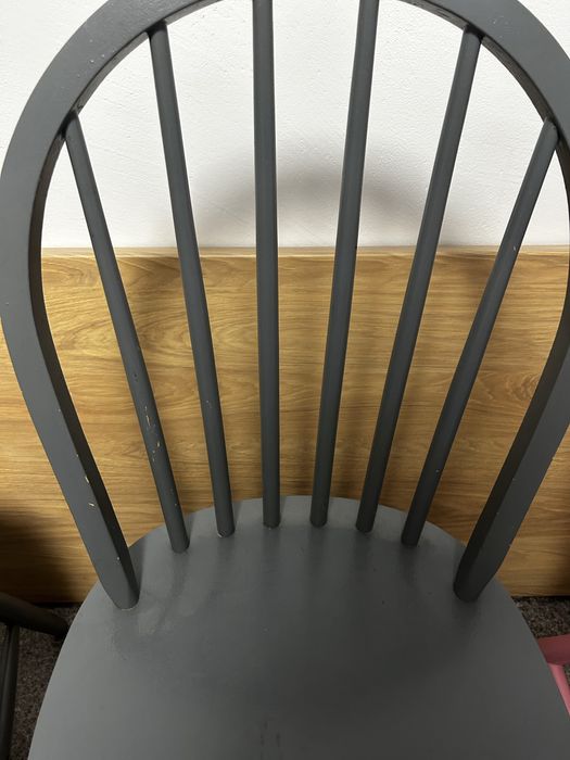 4 krzesla plus 1 dzieciece ikea