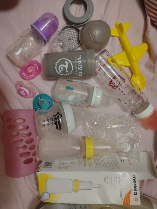 Бутылочки для смеси, для вскармливания , Avent Philip's, chicco, новые