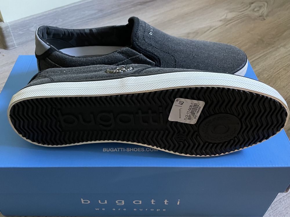 Макасіни bugatti