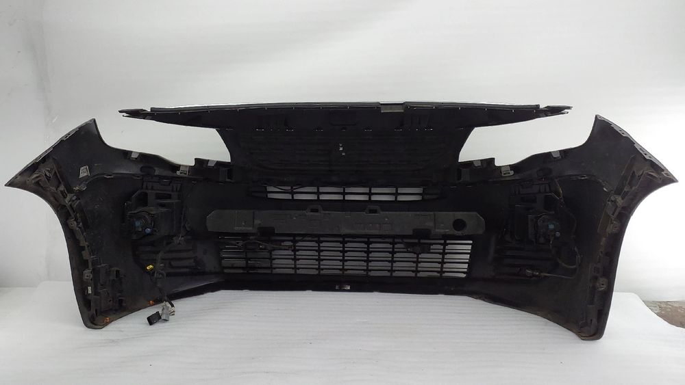 Pára-choques frente PEUGEOT Partner (K9)