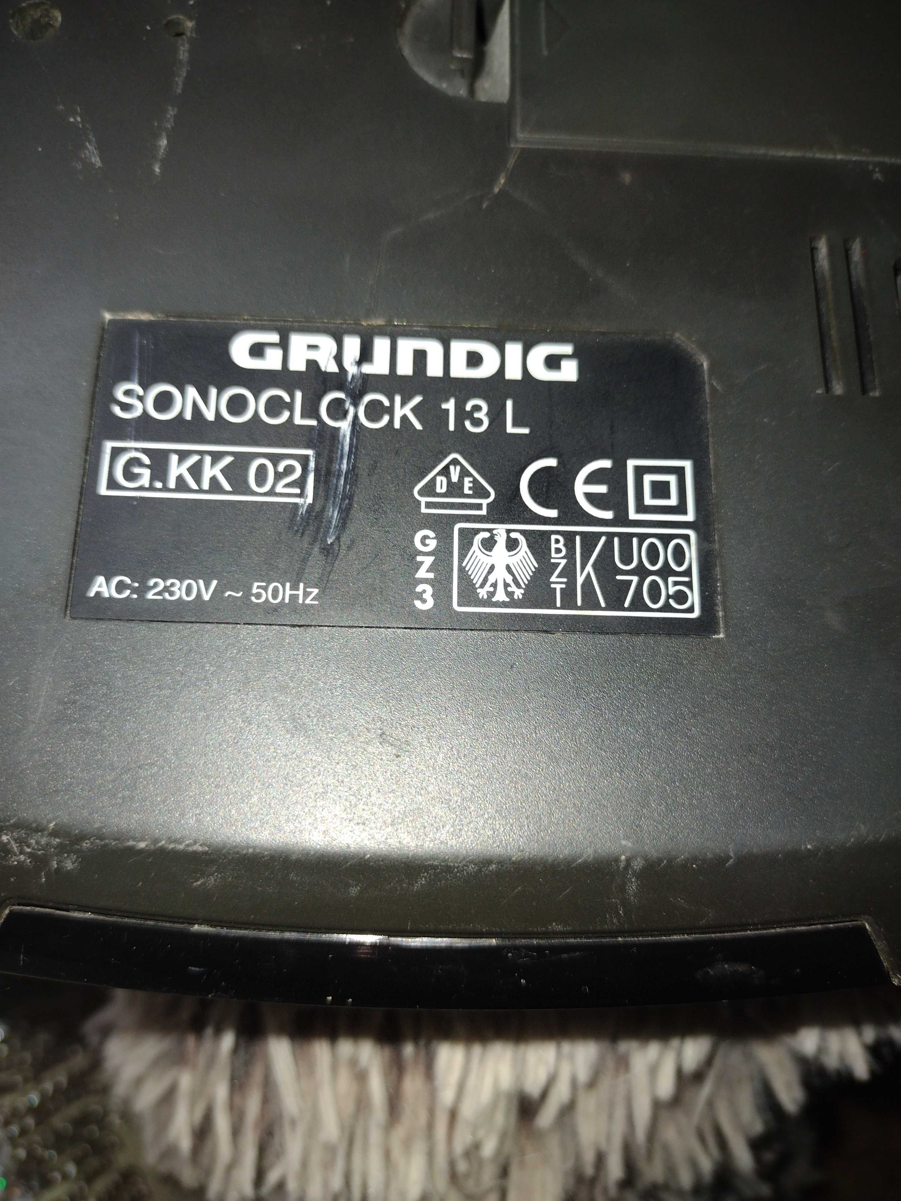 Radio budzik Grundig