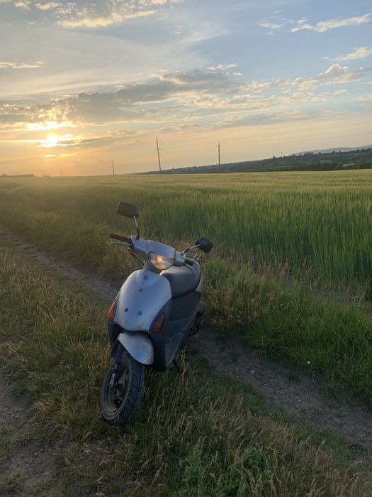 Скутер Suzuki let’s 4