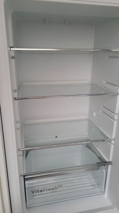 Lodówka Bosh pod zabudowę