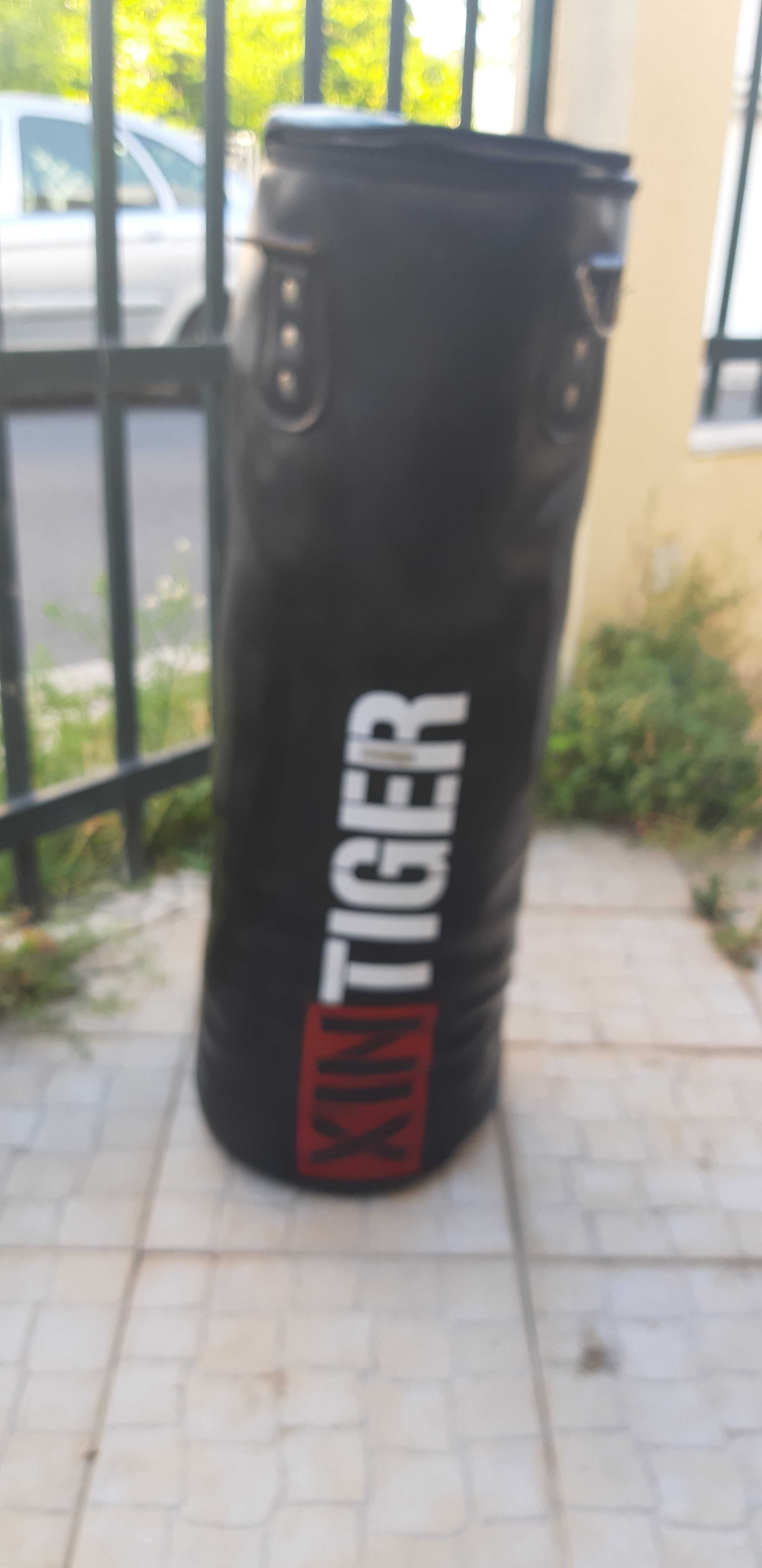 Vendo Saco de boxe