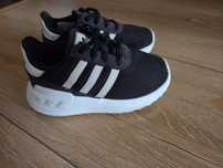 Butki adidas la trainer