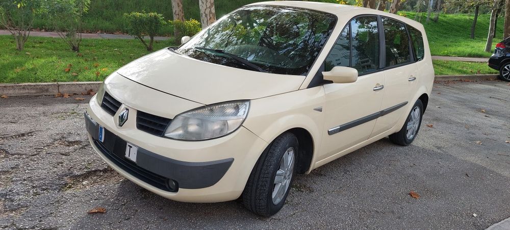 Renault grand scenic 1.5 dci 7 lug.
