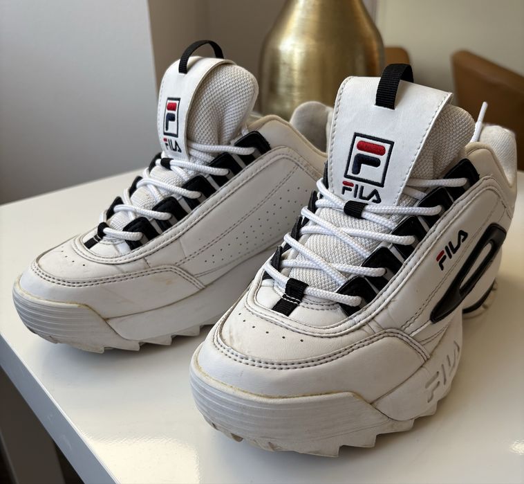 Buty sportowe FILA disruptor low roz. 39 białe czarne