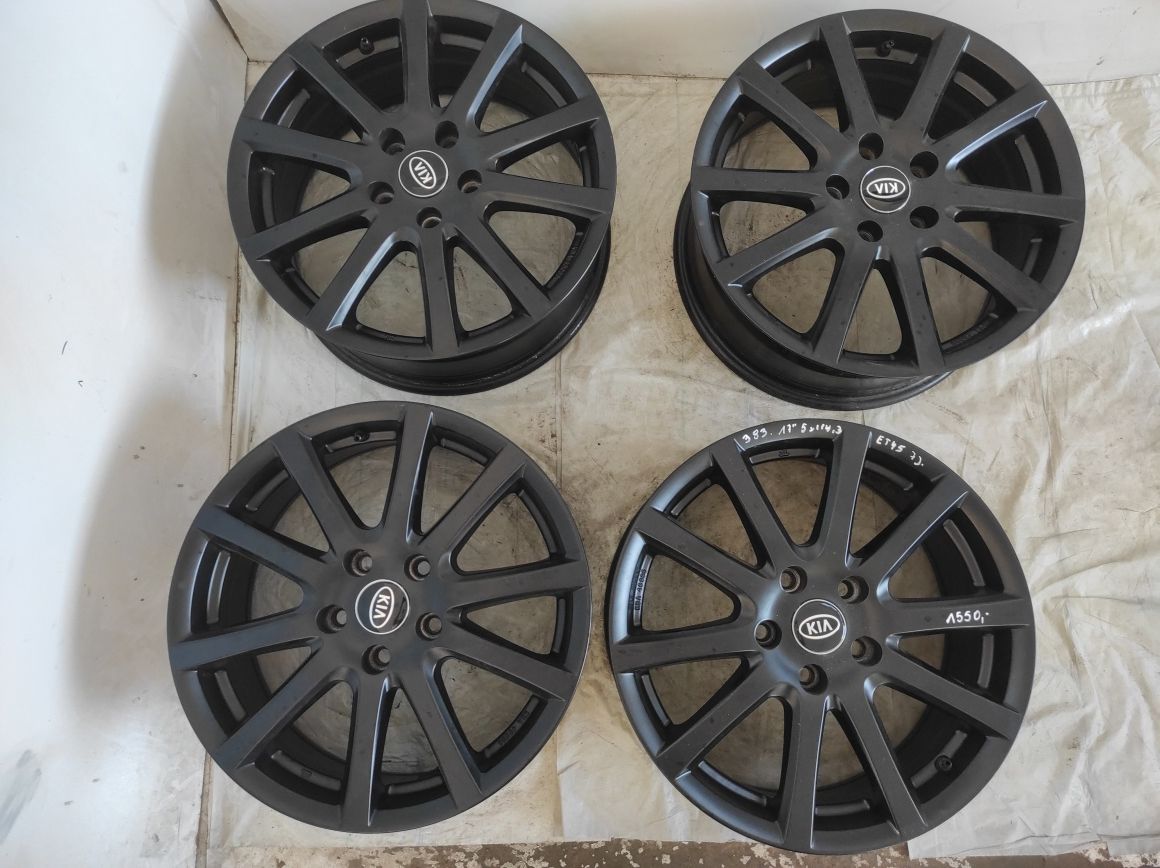 383 Felgi aluminiowe KIA R 17 5x114,3 Bardzo Ładne Czarne