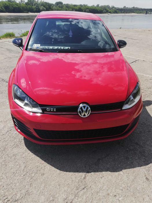 Volkswagen Golf VII GTI 2.0 TSI