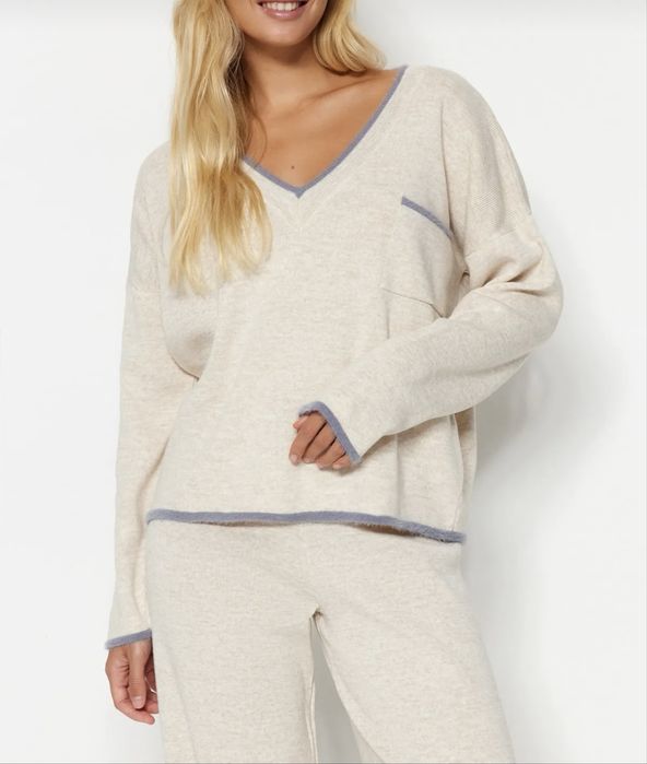 Трикотажний теплий трендовий костюм