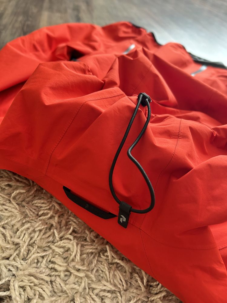 Ветровка Peak Performance на Gore-Tex