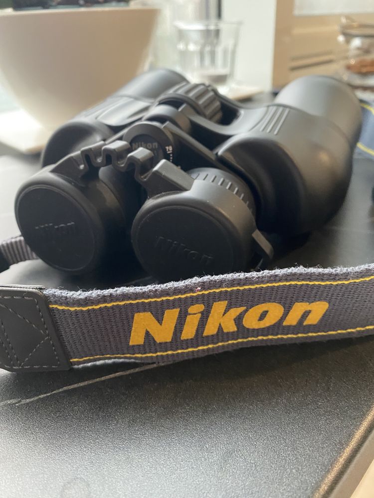 Продам Бинокль Nikon 7*50