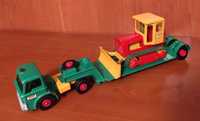 Miniatura antiga - Ford Tractor Dyson Low Loader - Matchbox King Size