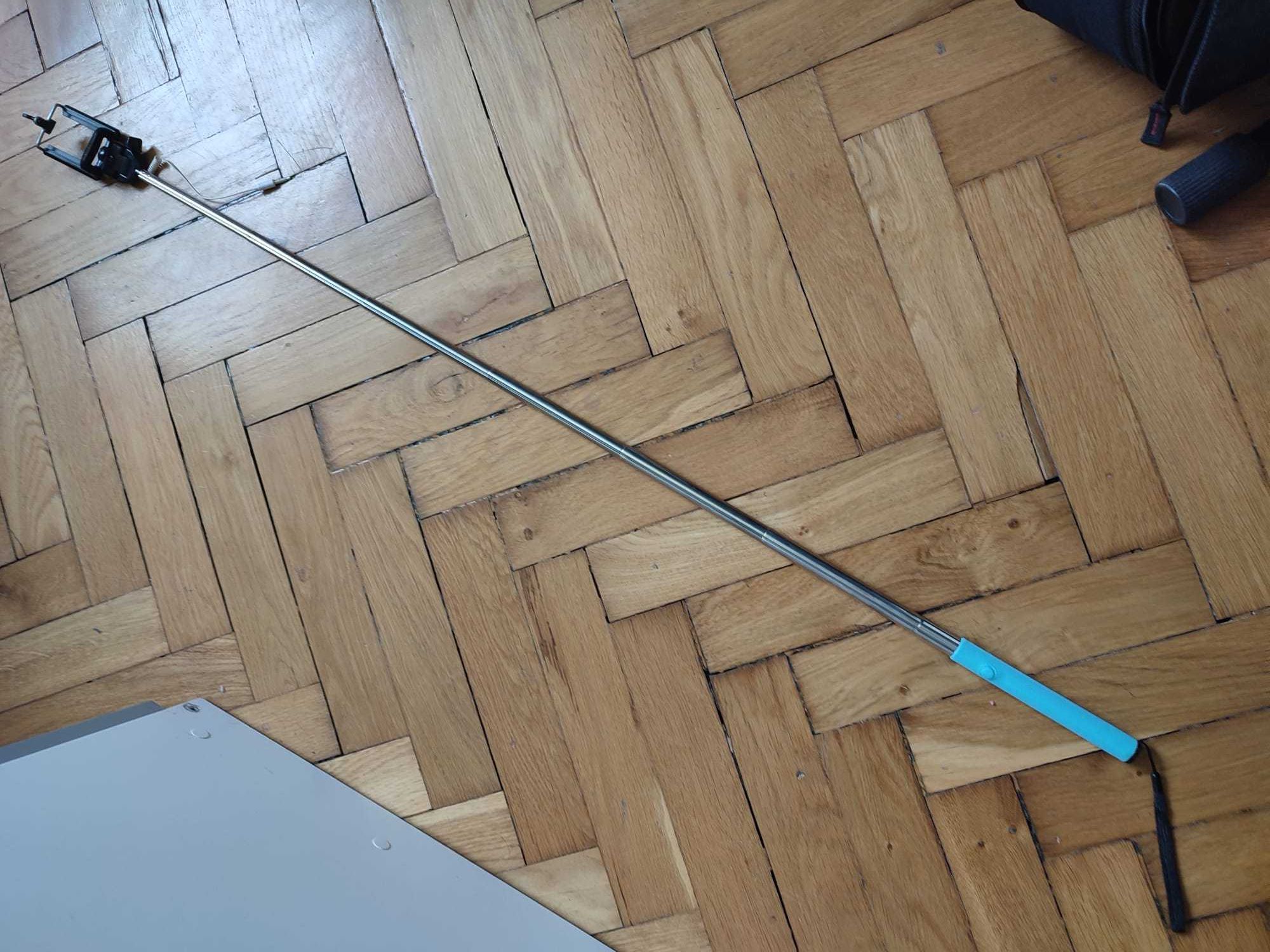 Selfie stick na AudioJack