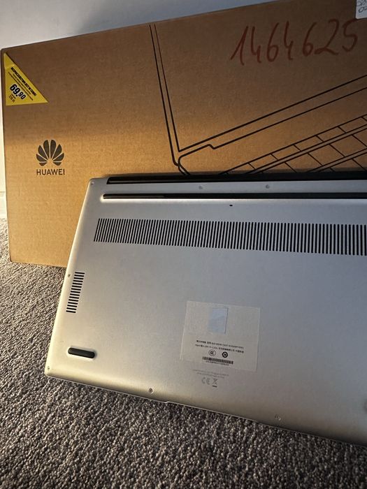 Komputer HUAWEI D15