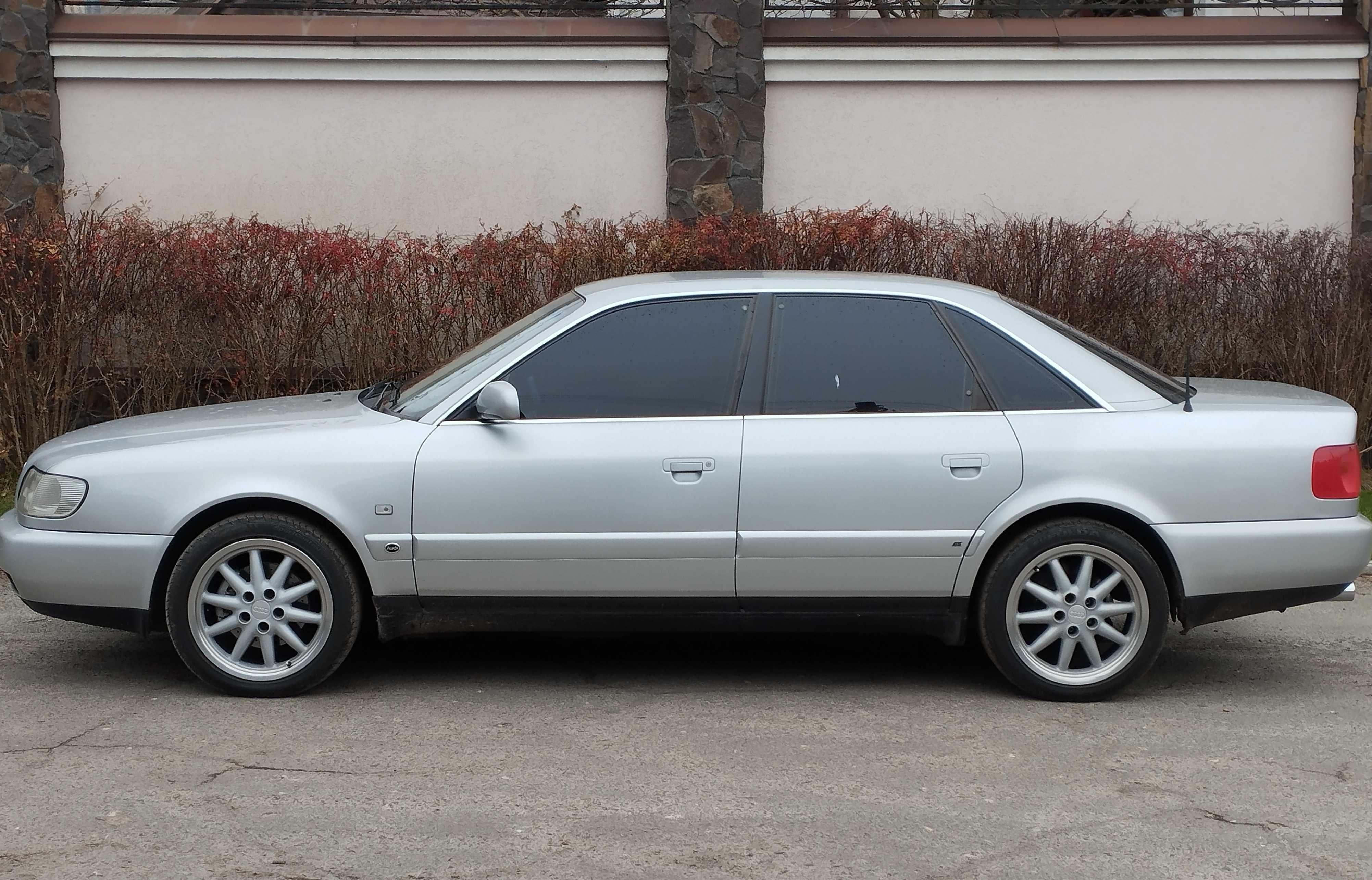 Audi A6 C4/4A 2.6 MT идеал после реставрации 9999$ БЕЗ ТОРГА