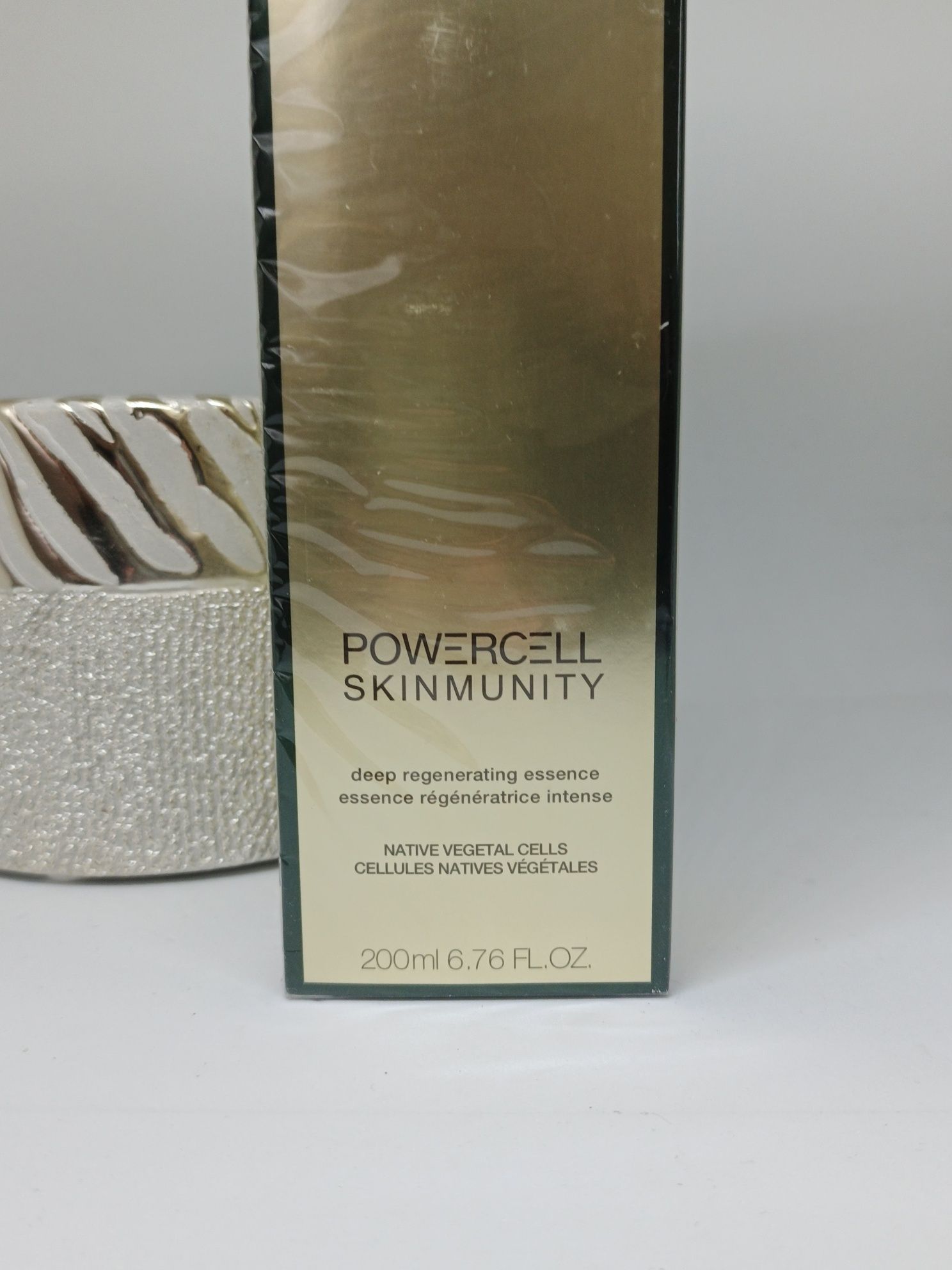 HELENA RUBINSTEIN Powercell Skinmunity Deep Regenerating Essence 200ml
