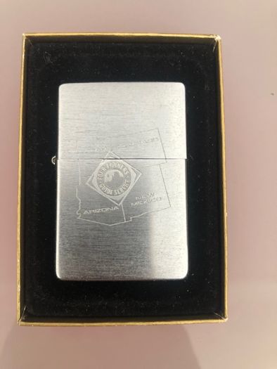 ZIPPO 2002 *raro* - Marlboro four corners (completo) (inclui envio)