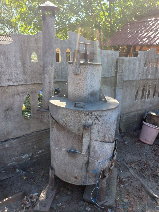 Кормозапарник для пригодування їжи для тварин