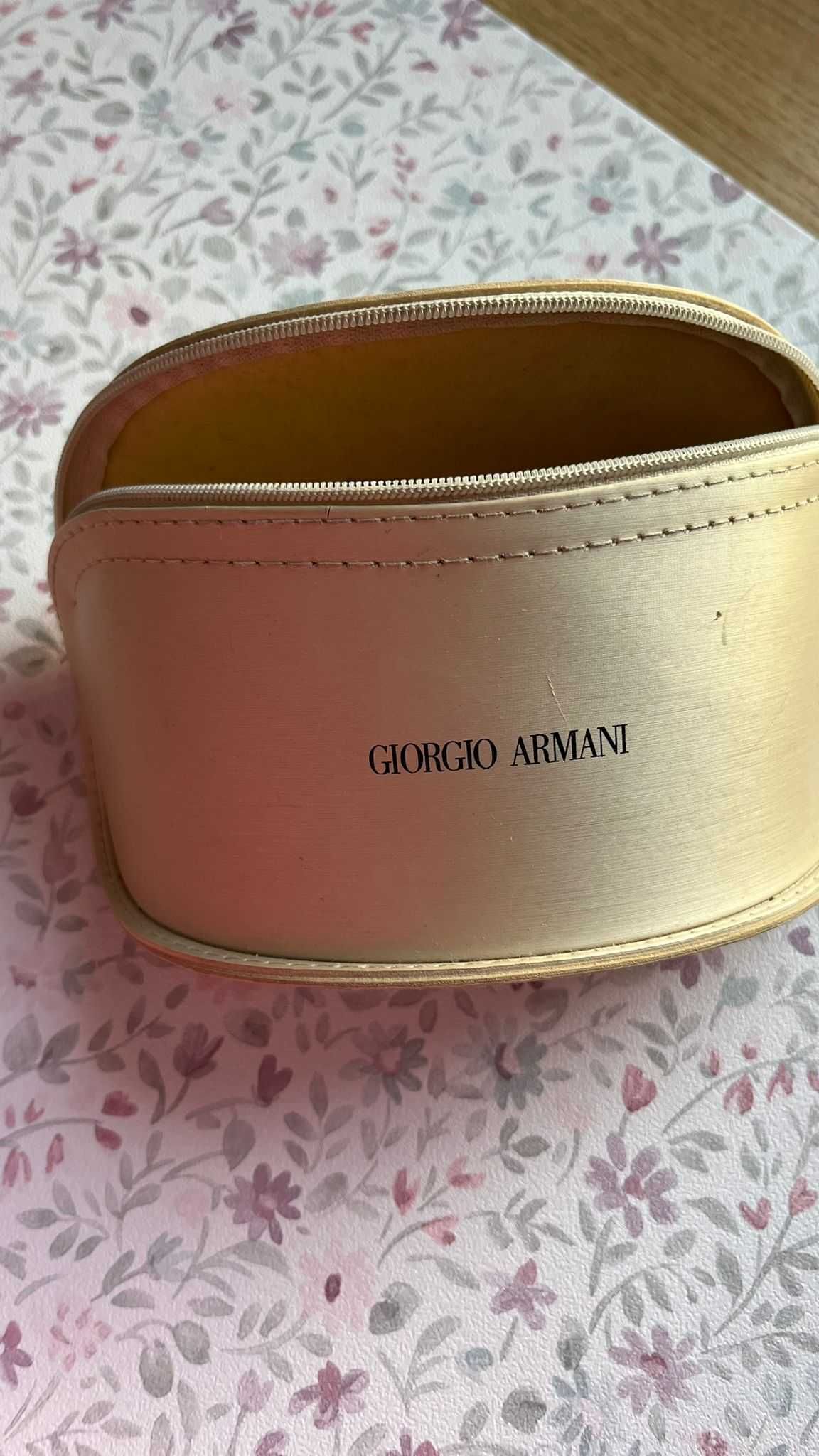 Etui na okulary Giorgo Armani
