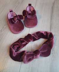 Komplet niemowlęcy buciki+opaska