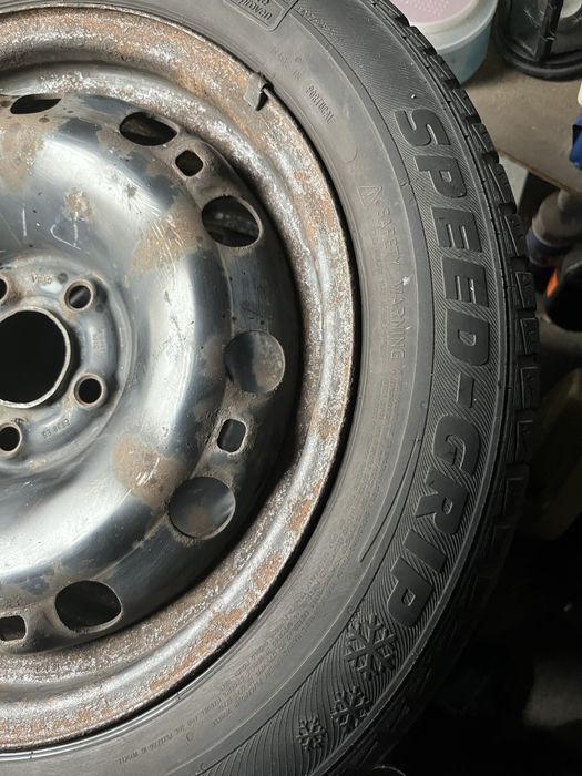 Opony Speed-Grip 185/60 R15