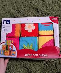 Дитячі розвиваючі кубіки Mothercare з коробкою