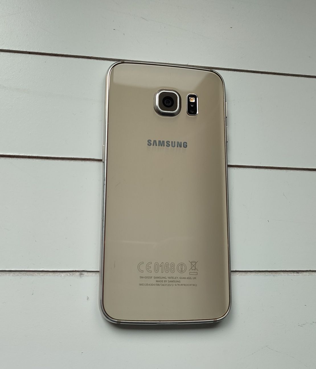 Samsung Galaxy S6 edge Gold Platinum