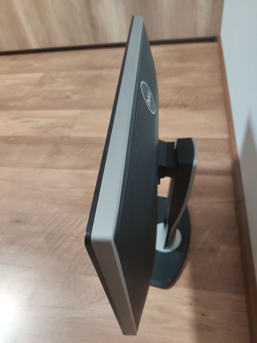 Монитор 24" Dell UltraSharp U2412M Black +коробка
