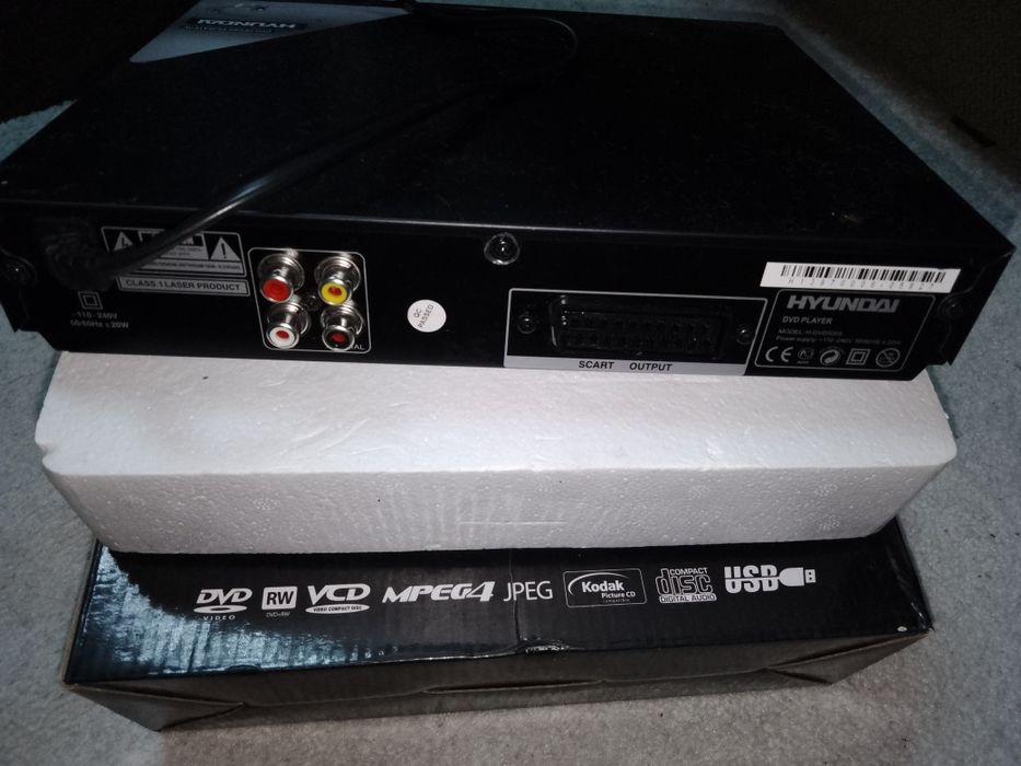 DVD проигрыватель Hyundai