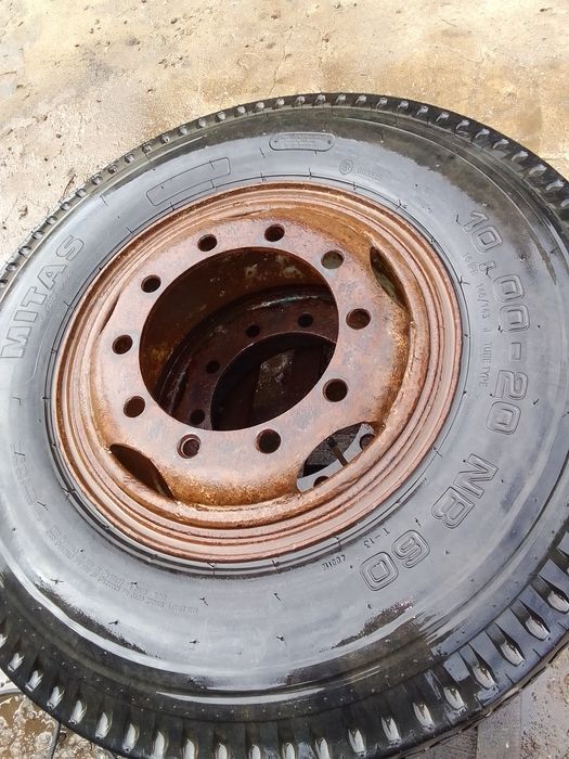 Brandys mechanizm otwierania