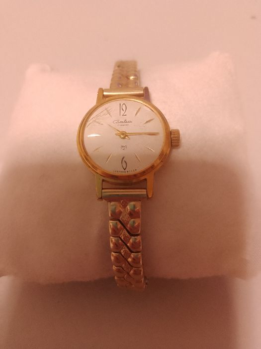 Zabytkowy radziecki zegarek Slava