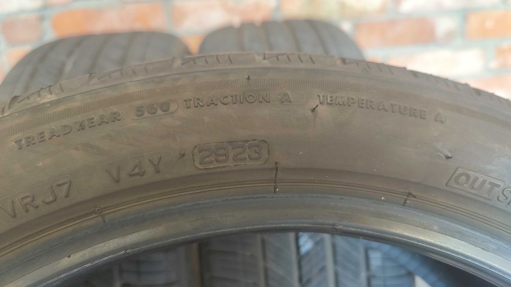 Opony Bridgestone Turanza LS 100 225/45/18