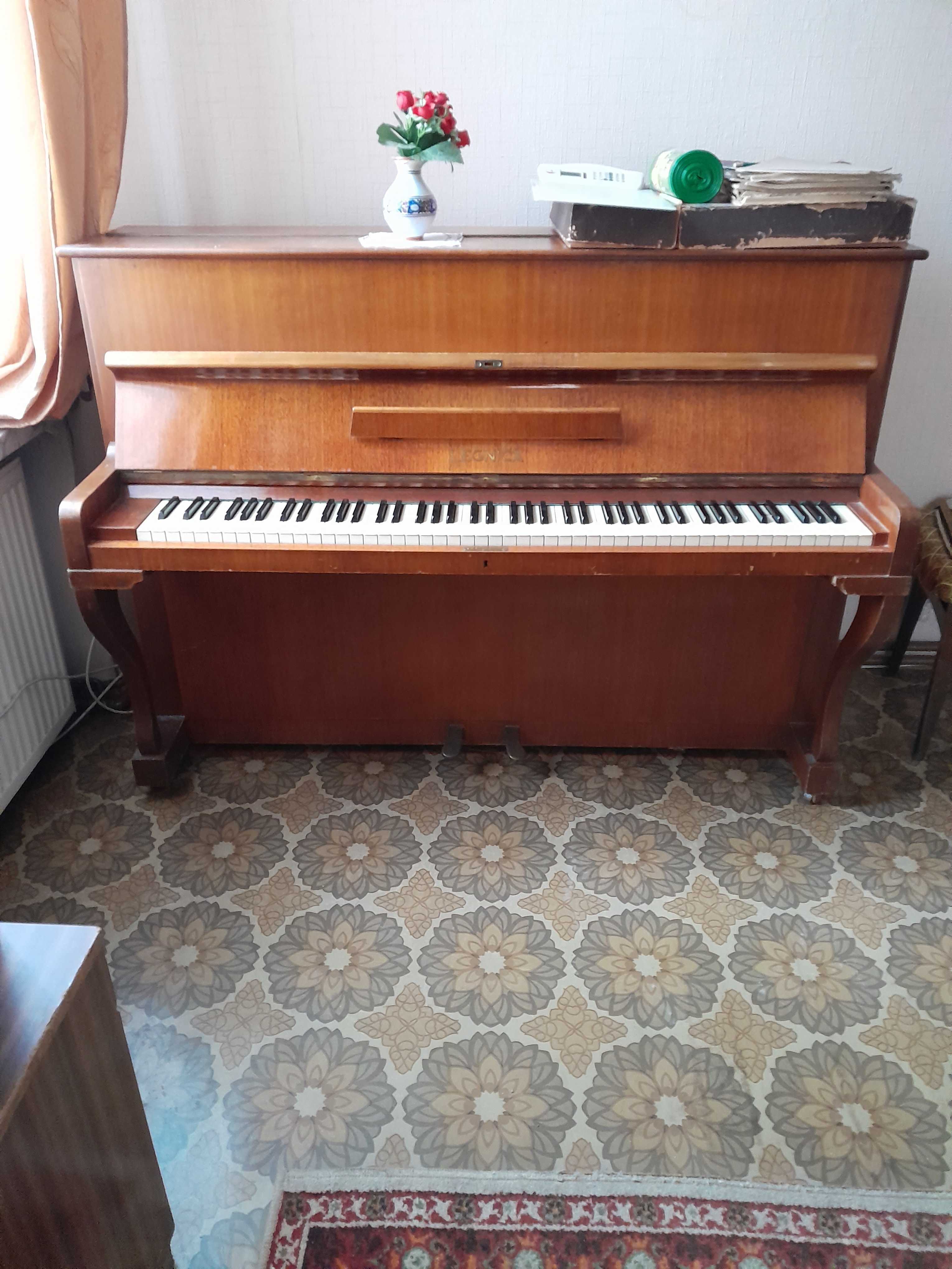 Pianino używane sprzedam