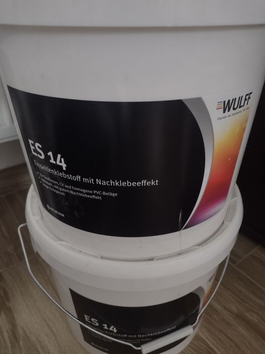 Klej do wykładzin i paneli lvt,pvc