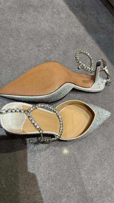 Szpilki.Buty na obcasie. Ślubne.