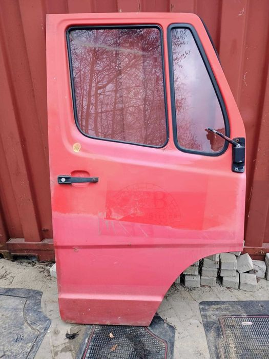 Drzwi Prawy Przód Prawe Przednie Mercedes T1 Kaczka