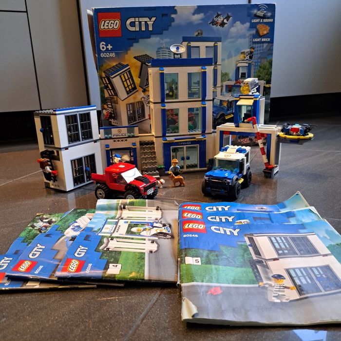 Lego city 60246 Posterunek Policji