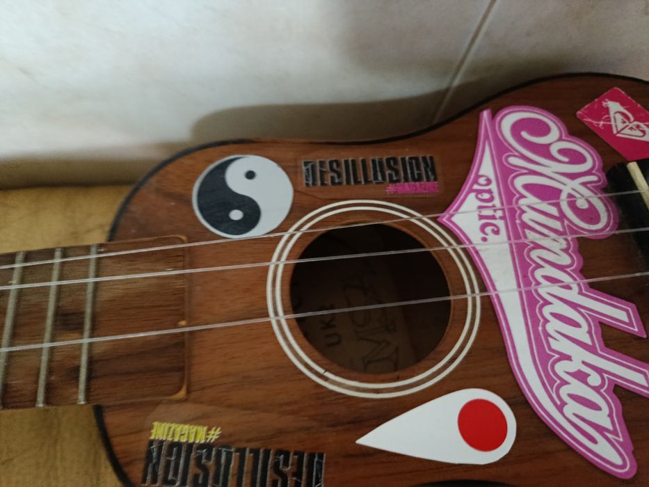 Cavaquinho em bom estado