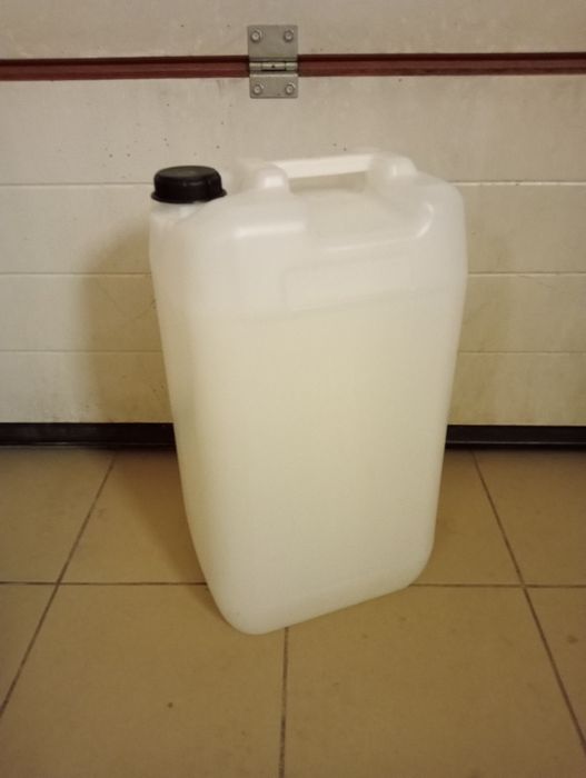 Bańka kanister plastikowy 30L