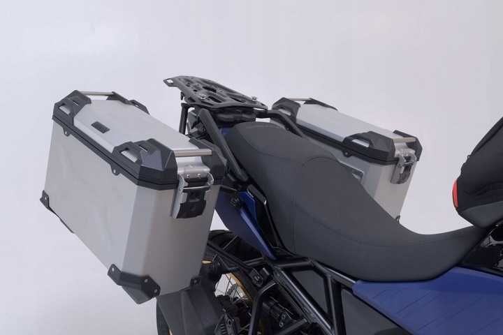 Kufry boczne TRAX ADV + stelaże PRO 45/37 L Sw-Motech Suzuki DL800DE