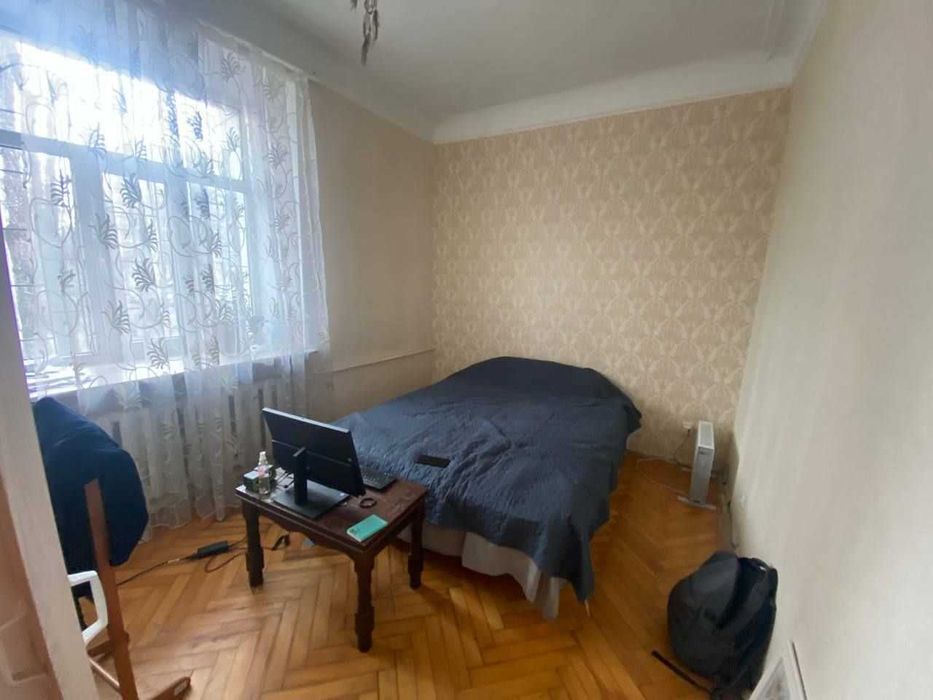 Продажа 3х-комнатной сталинки м.Шулявская