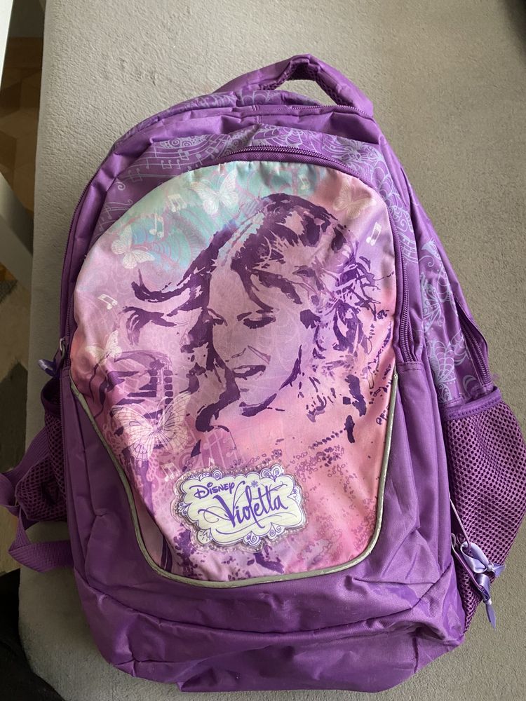 Plecak szkolny trzykomorowy